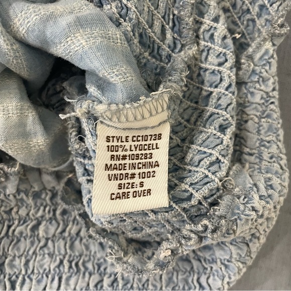 Chambrey colored crop top - Picture 5 of 5